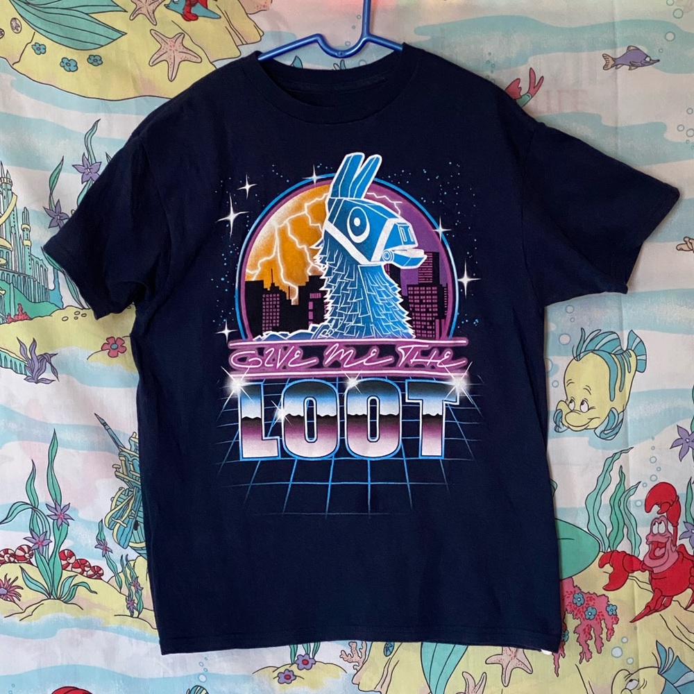 Fortnite llama glow in the dark T-shirt. Size S